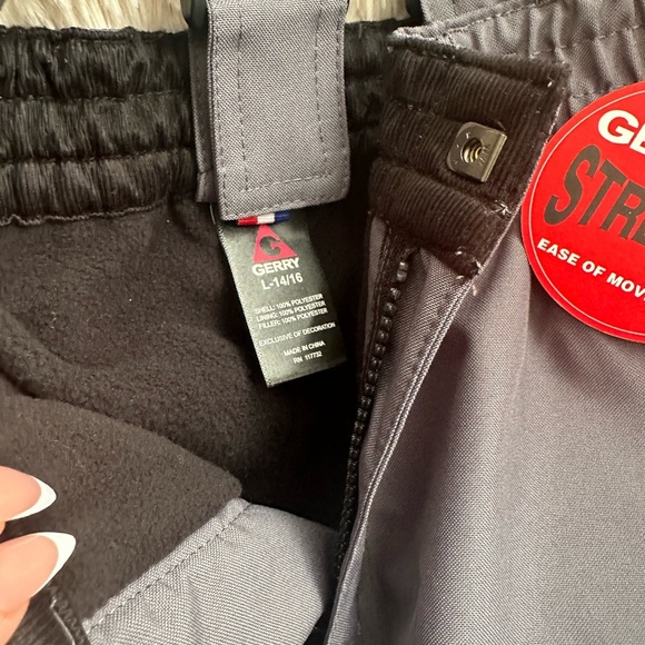 New Gerry Youth Kids Large 14/16 Performance Black Snow Pants Bibs - Picture 3 of 3